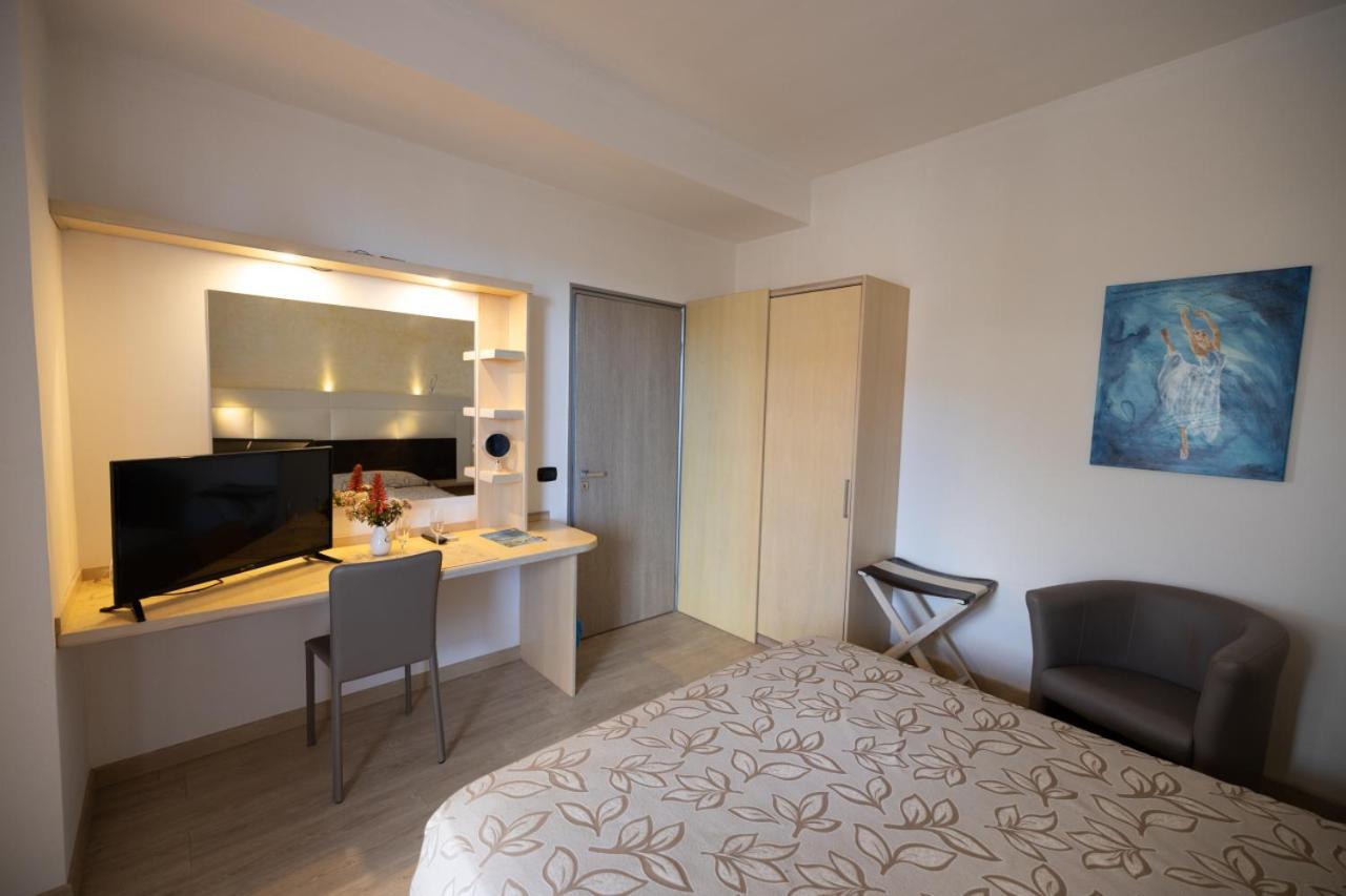 Arenas Hotel Joppolo Kültér fotó
